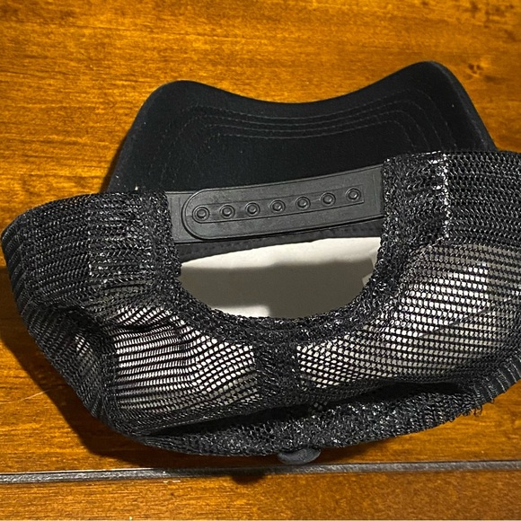 New suburban riot blank out of office trucker hat - Picture 2 of 2